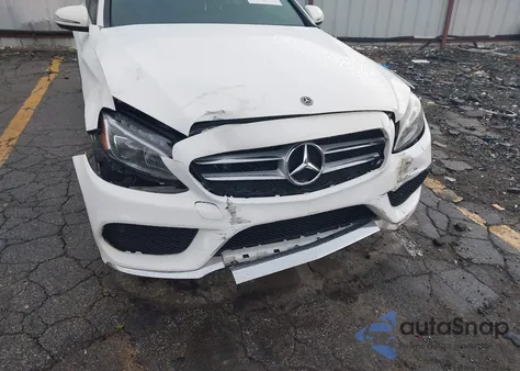 2018 Mercedes-Benz C 300 from USA, damaged, VIN 55SWF4JBXJU253232